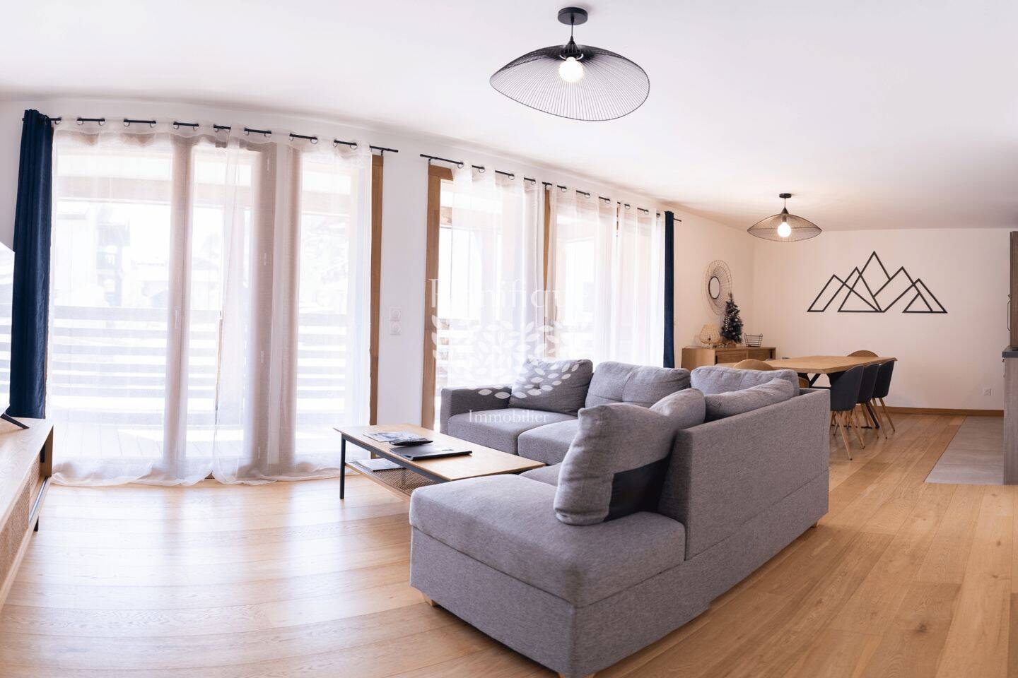 Appartement 6 pièces 94 m² · à Les Gets · 94 m² · 1 047 000 €