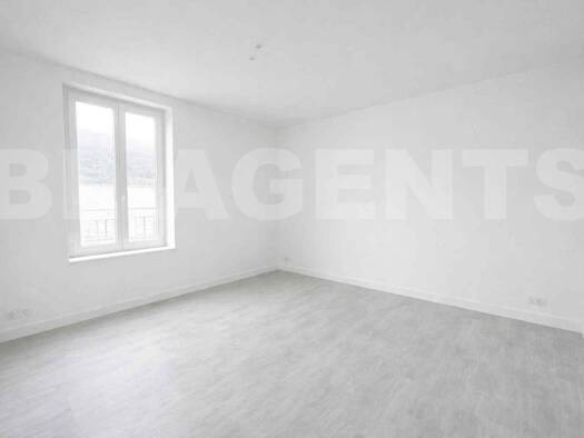 Maison à vendre 130 000 € 3 pièces 3 chambres 110 m² Centre Nouzonville 08700