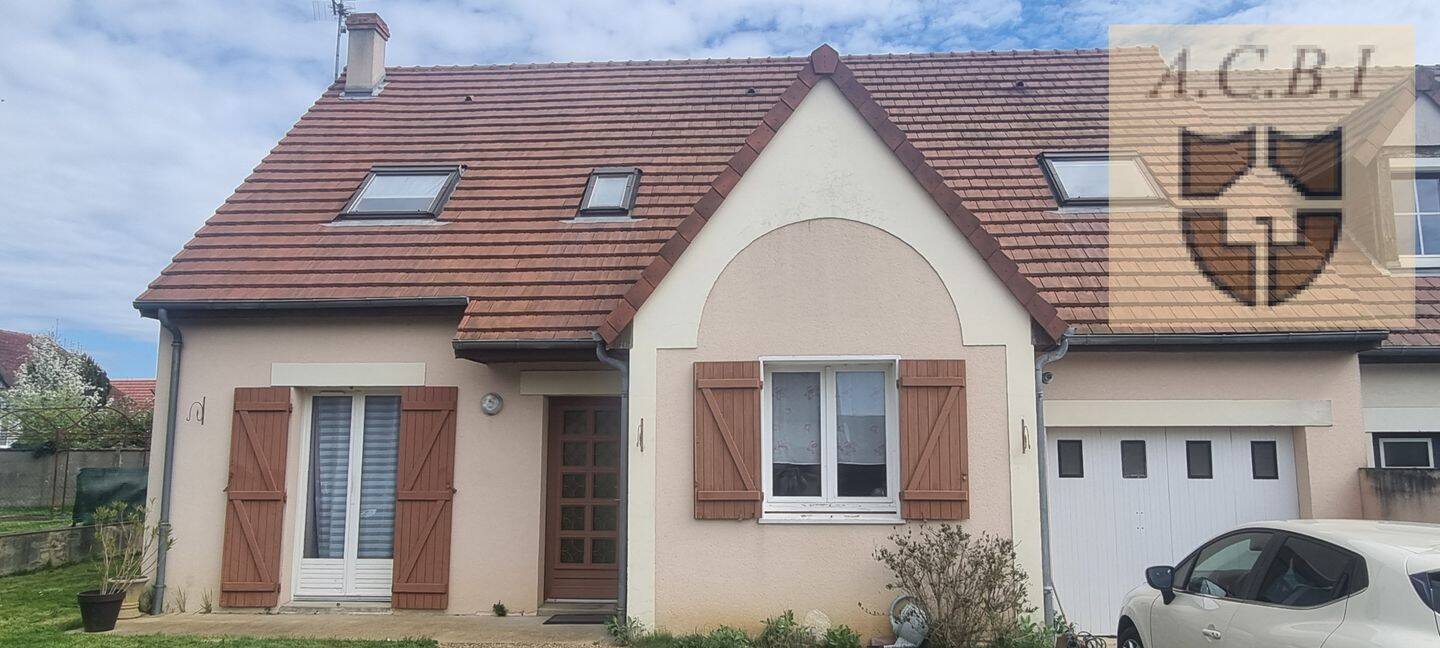Maison 5 pièces 130 m² · à Vendôme · 130 m² · 245 000 €