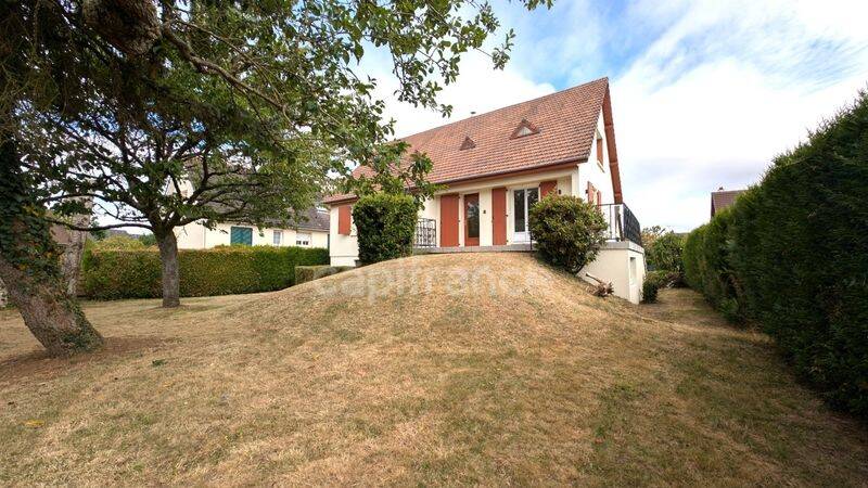 Maison 6 pièces 130 m² · à Nogent-le-Rotrou · 130 m² · 246 000 €