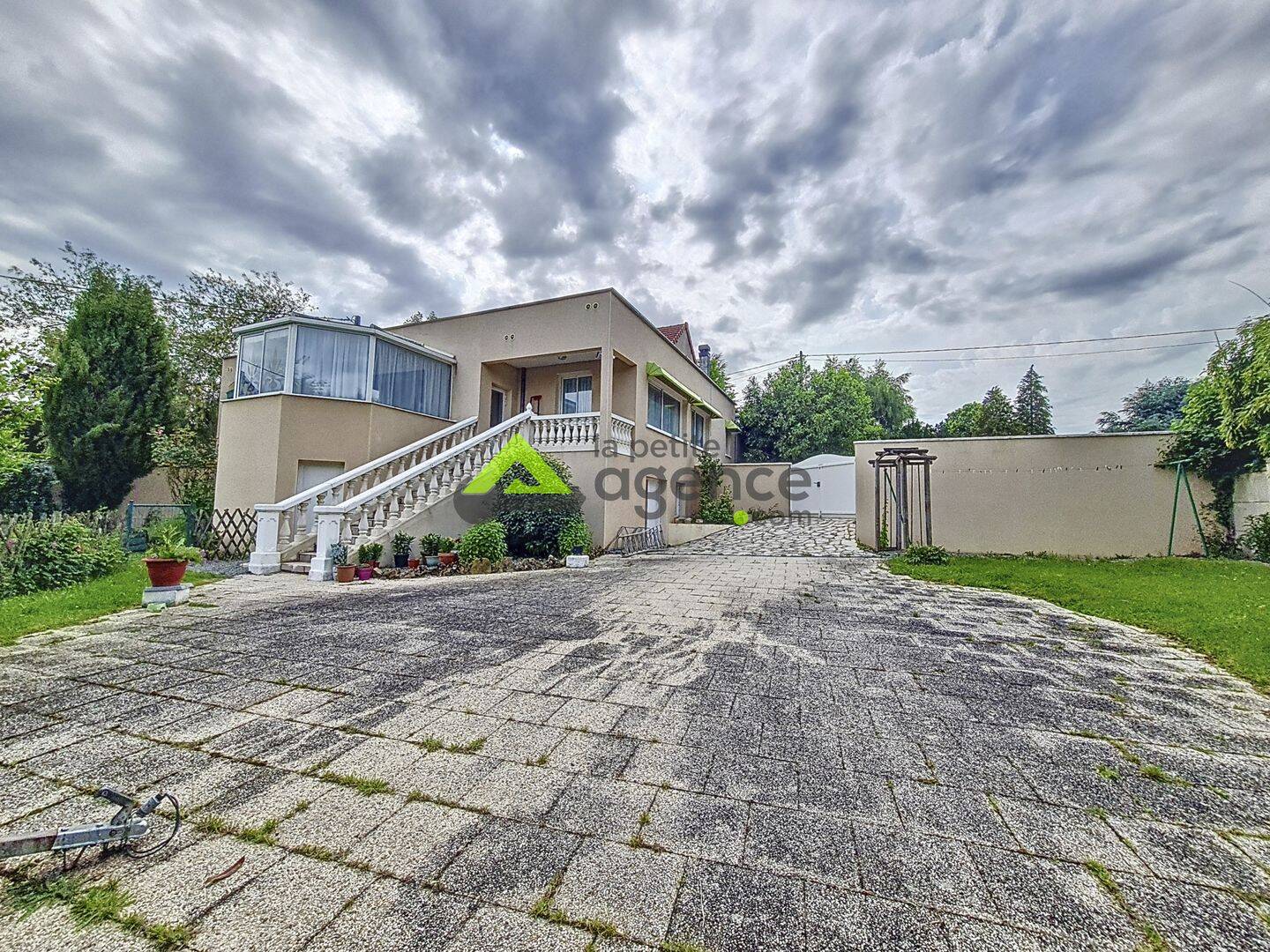 Maison 5 pièces 391 m² · à Saint-Fiel · 391 m² · 222 800 €