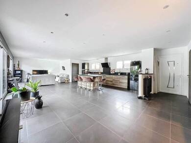 Maison à vendre 355 000 € 5 pièces 3 chambres 124 m² 770 m² de terrain Sadirac 33670