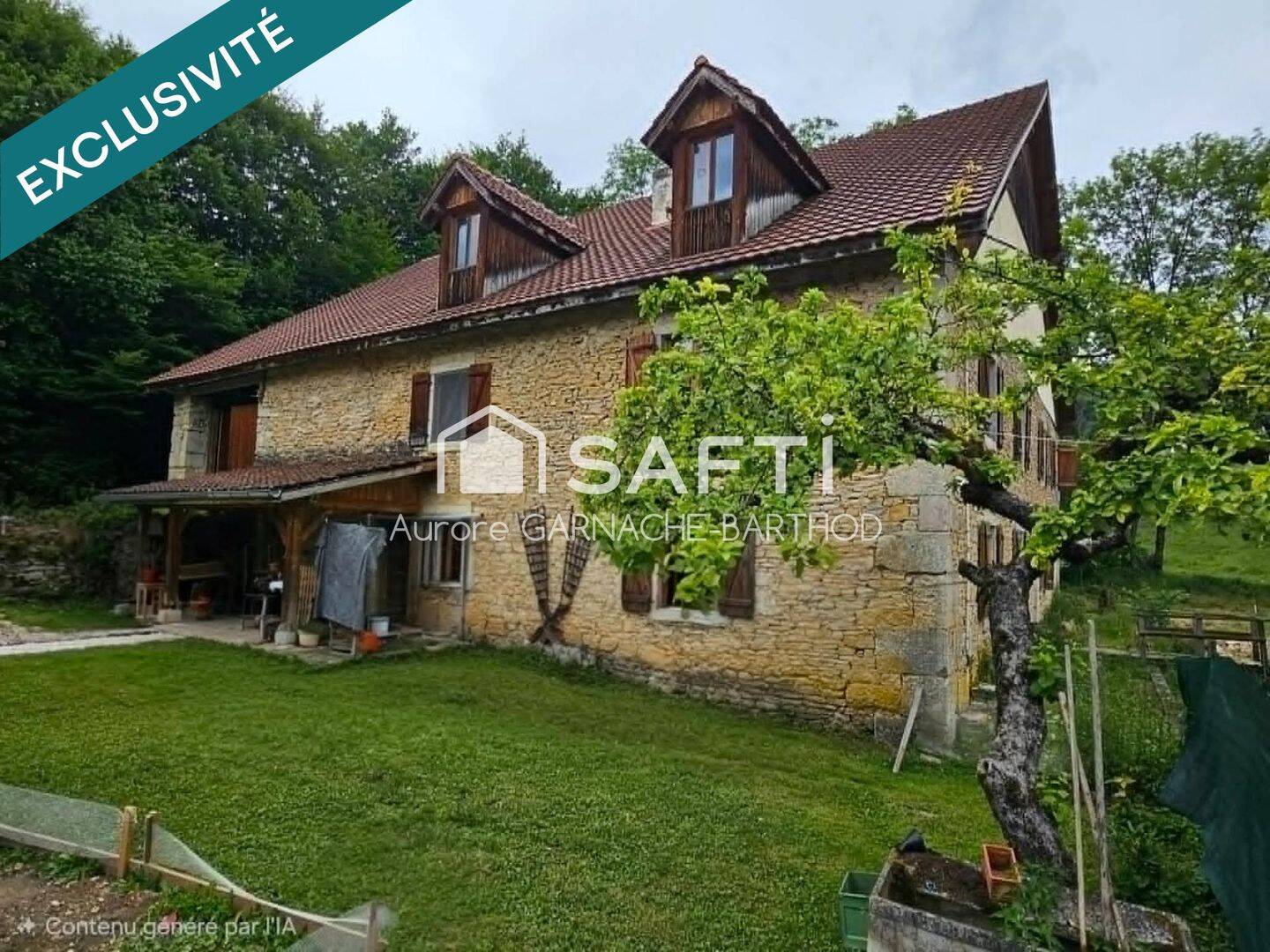 Maison 8 pièces 275 m² · à Vaucluse · 275 m² · 272 000 €