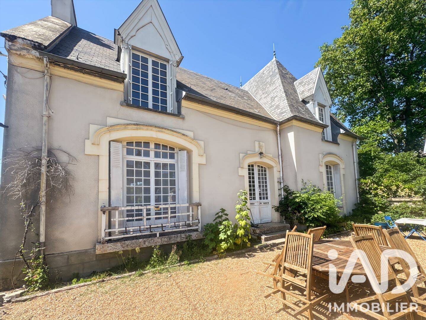 Maison 7 pièces 187 m² · à Beauce la Romaine · 186,5 m² · 190 000 €