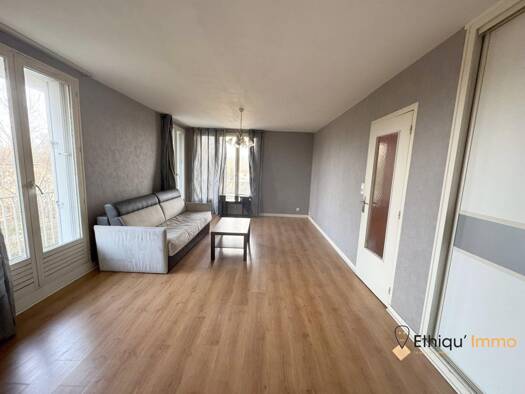 Appartement à vendre 49 000 € 1 pièce 40 m² RDC Est Bar-sur-Aube 10200