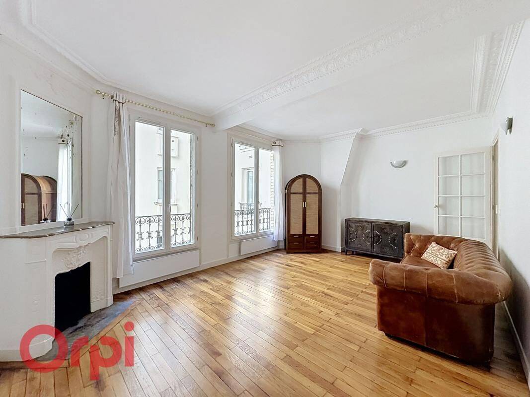 Appartement 2 pièces 43 m² · à Paris 13ème Arrondissement · 42,6 m² · 1 682 €