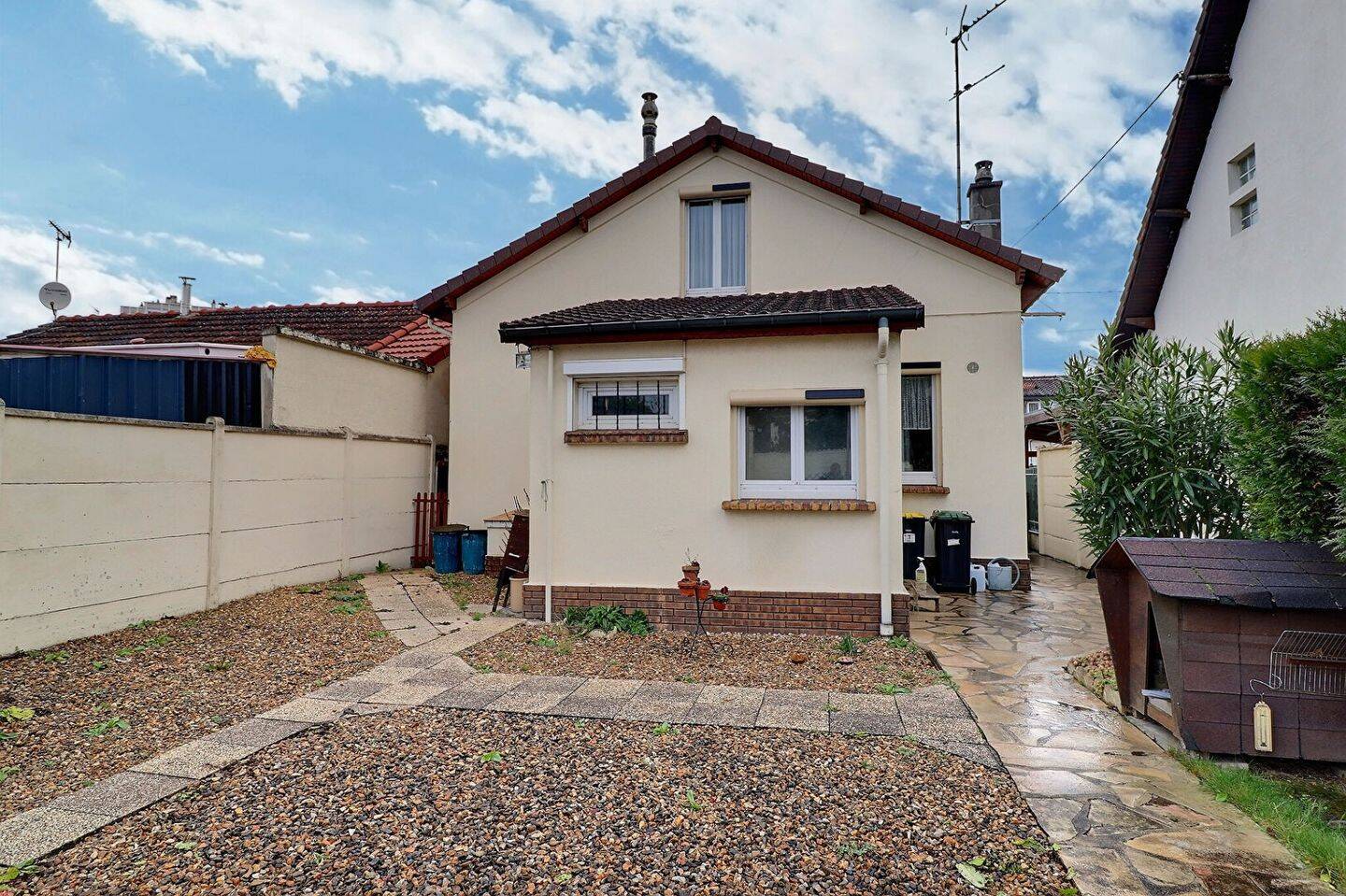Maison 3 pièces 66 m² · à Le Blanc-Mesnil · 65,5 m² · 259 000 €