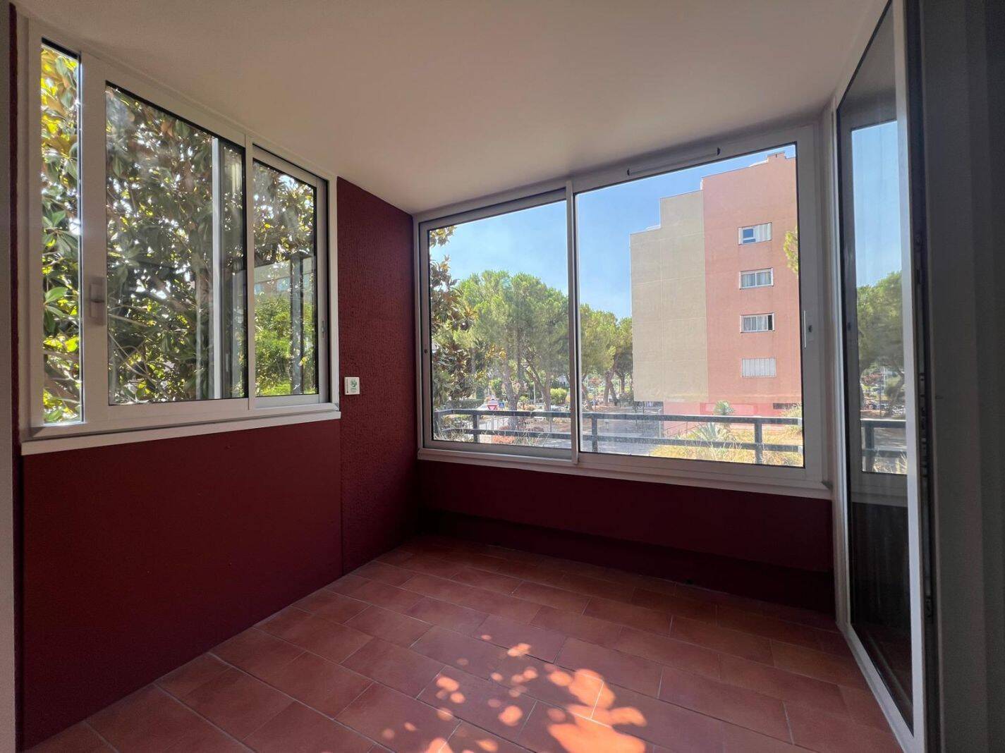 Appartement 4 pièces 75 m² · à Plan-de-Cuques · 75 m² · 1 200 €