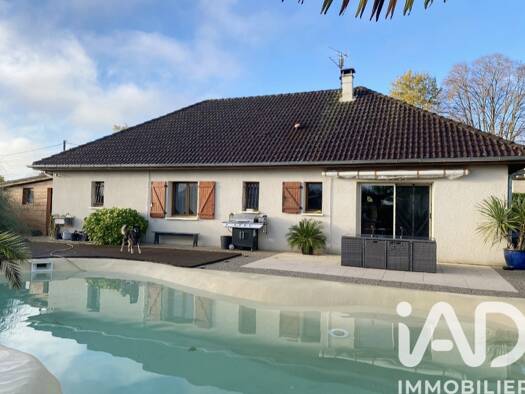 Maison à vendre 419 000 € 6 pièces 4 chambres 127 m² 2 100 m² de terrain Granieu 38490