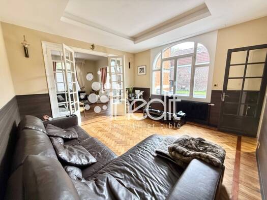 Maison à vendre 1 150 000 € 12 pièces 6 chambres 224 m² Braille-Verghelles-Cité Familiale Lambersart 59130