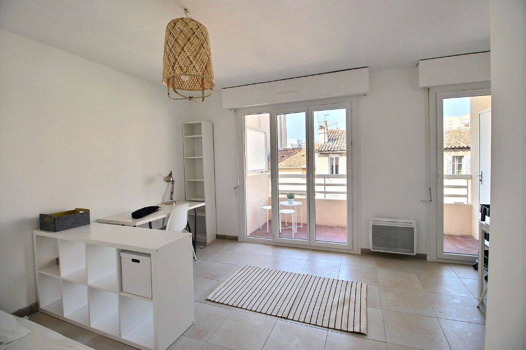 Appartement 1 pièce 24 m² · à Marseille 5ème Arrondissement · 24 m² · 566 €