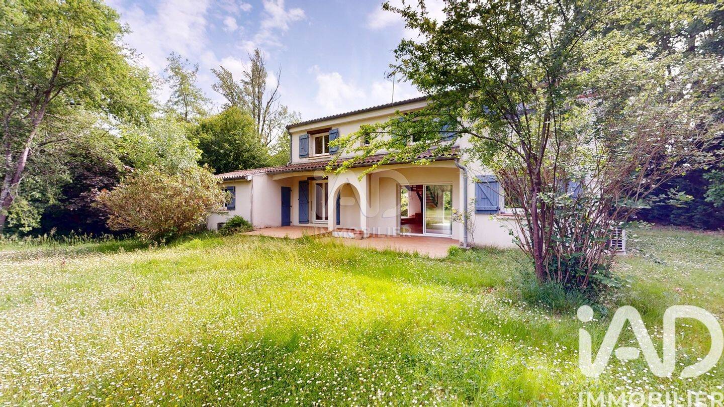 Maison 6 pièces 176 m² · à Brax · 175,8 m² · 495 000 €