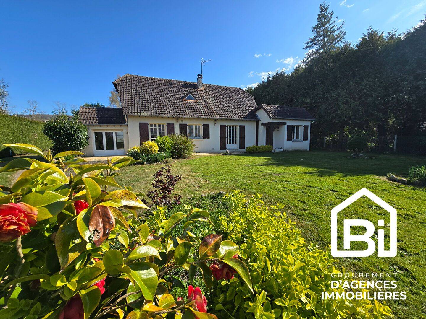 Maison 6 pièces 140 m² · à Saint-Martin-aux-Chartrains · 140 m² · 379 000 €