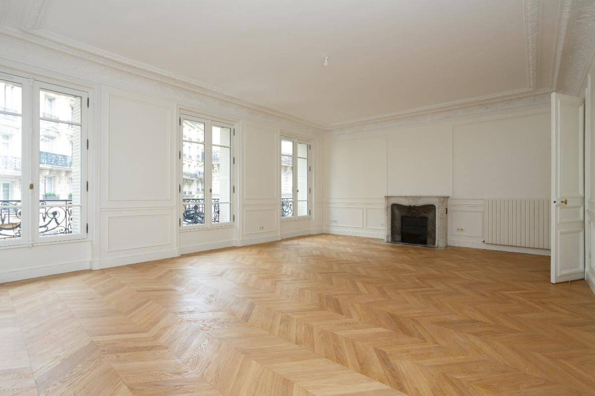Appartement 3 pièces 137 m² · à Paris 16ème Arrondissement · 137 m² · 3 998 €
