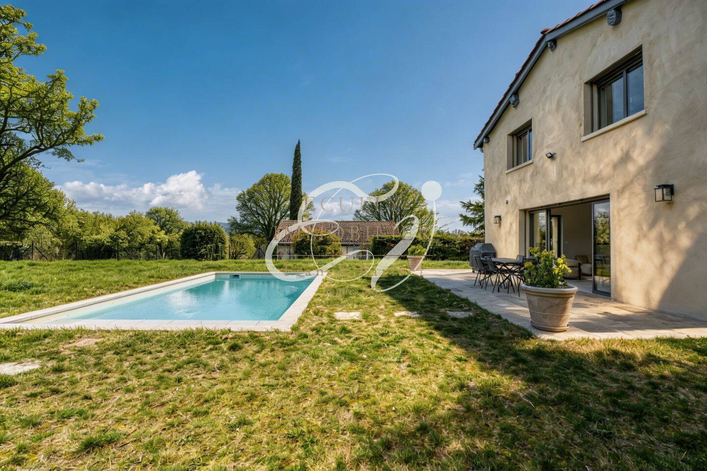 Maison 11 pièces 352 m² · à Dardilly · 352 m² · 1 395 000 €