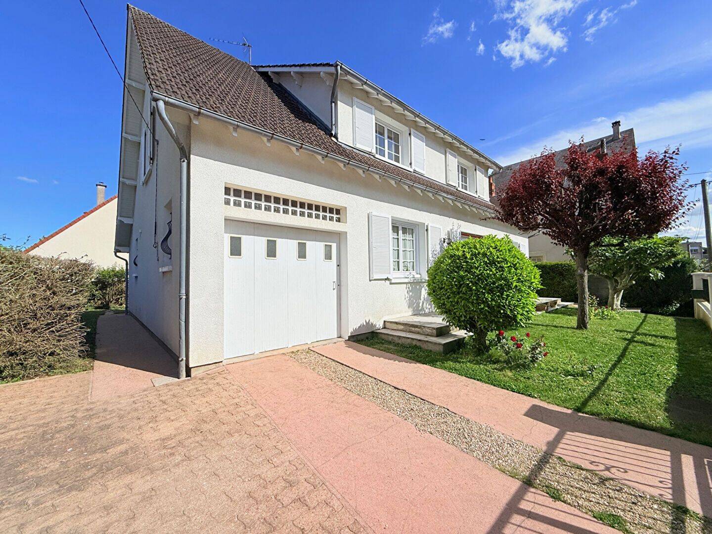 Maison 7 pièces 146 m² · à Bourges · 146 m² · 286 900 €
