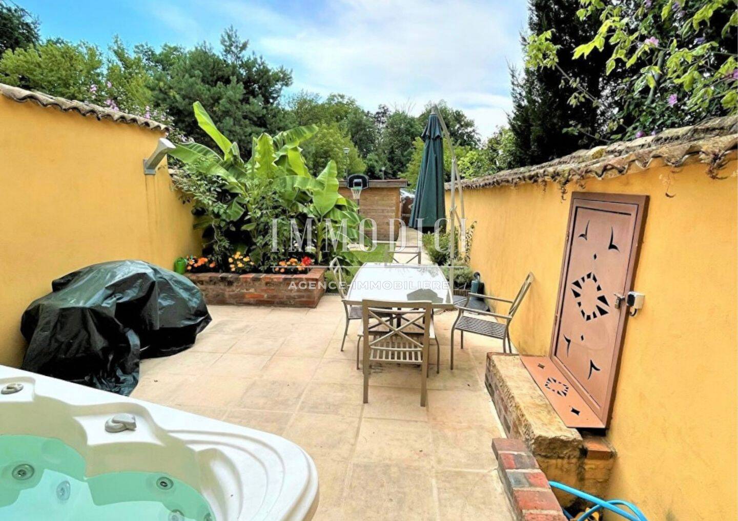 Maison 5 pièces 130 m² · à Thoissey · 130 m² · 259 000 €