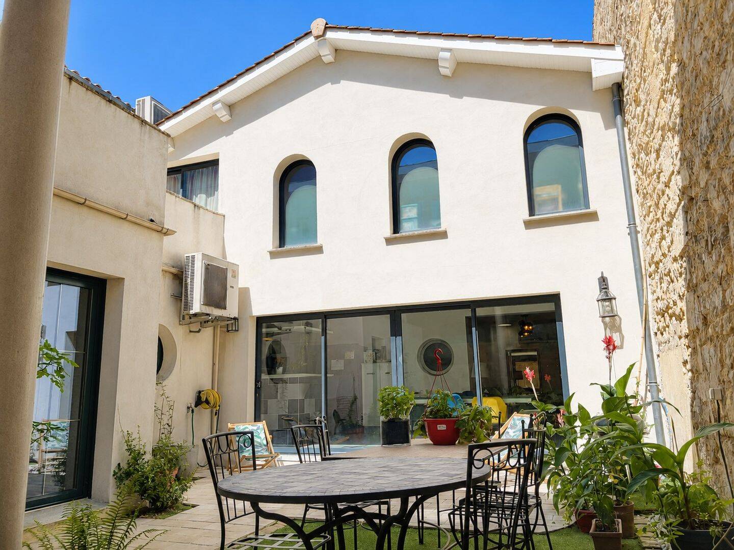 Maison 9 pièces 195 m² · à Bordeaux · 195,4 m² · 841 900 €