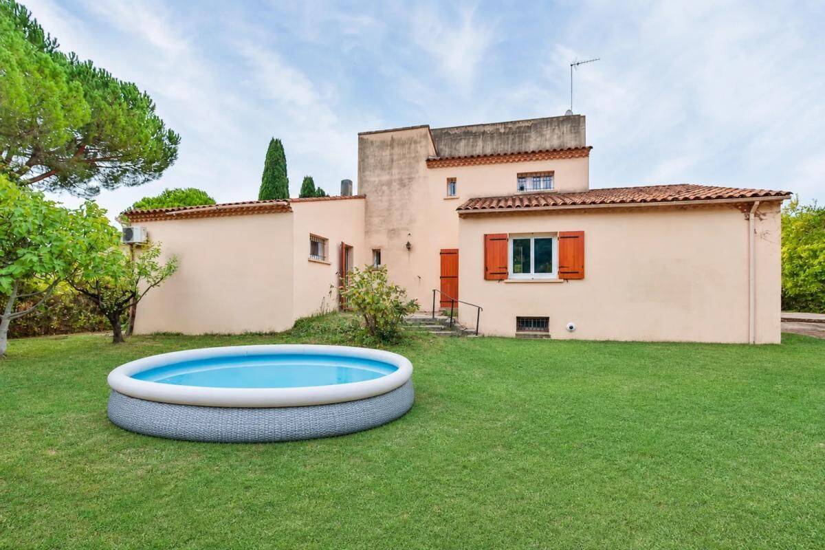 Maison familiale rénovée de 240 m² - Montpellier — 10
