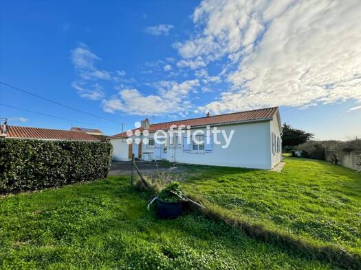 Maison de plain-pied à vendre 264 000 € 5 pièces 3 chambres 114 m² 1 114 m² de terrain Bretignolles-sur-Mer 85470