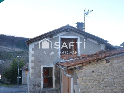 Maison à vendre 89 000 € 2 pièces 1 chambre 41 m² 140 m² de terrain Archail 04420