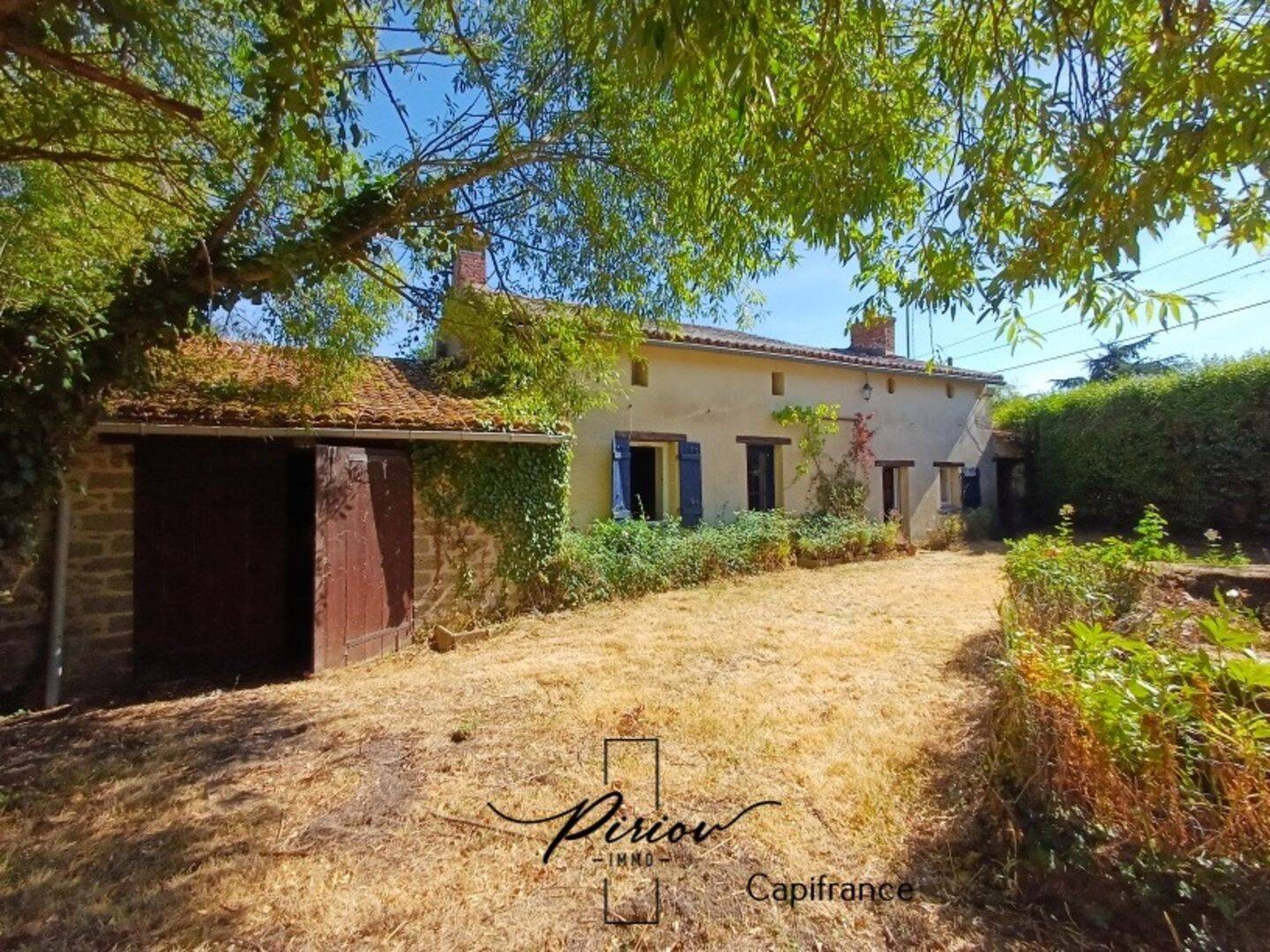 Maison 4 pièces 87 m² · à Lys-Haut-Layon · 87 m² · 97 500 €