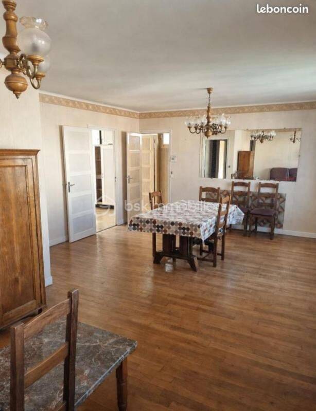 Maison 4 pièces 74 m² · à Montmirail · 74 m² · 131 500 €