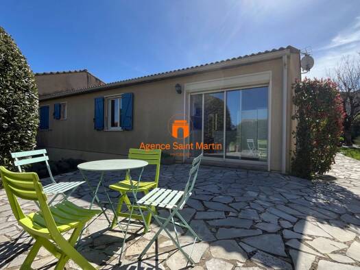 Maison de plain-pied à vendre 234 000 € 4 pièces 3 chambres 84 m² 450 m² de terrain Viviers 07220