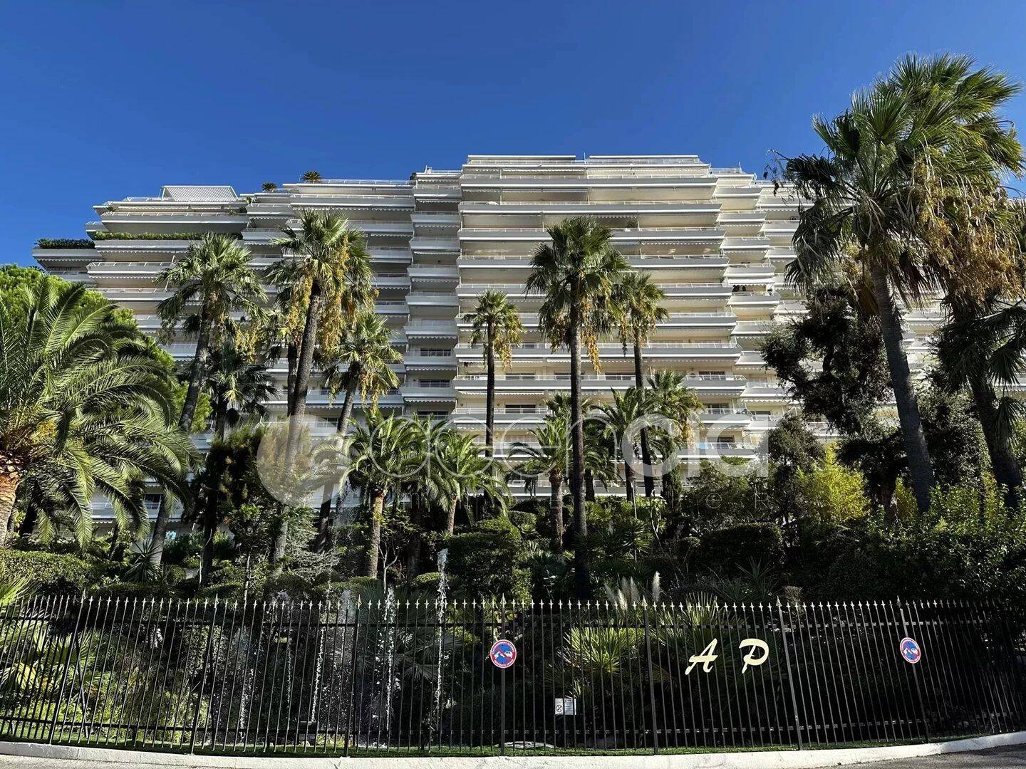 Appartement 1 pièce 29 m² · à Cannes · 29,2 m² · 245 000 €