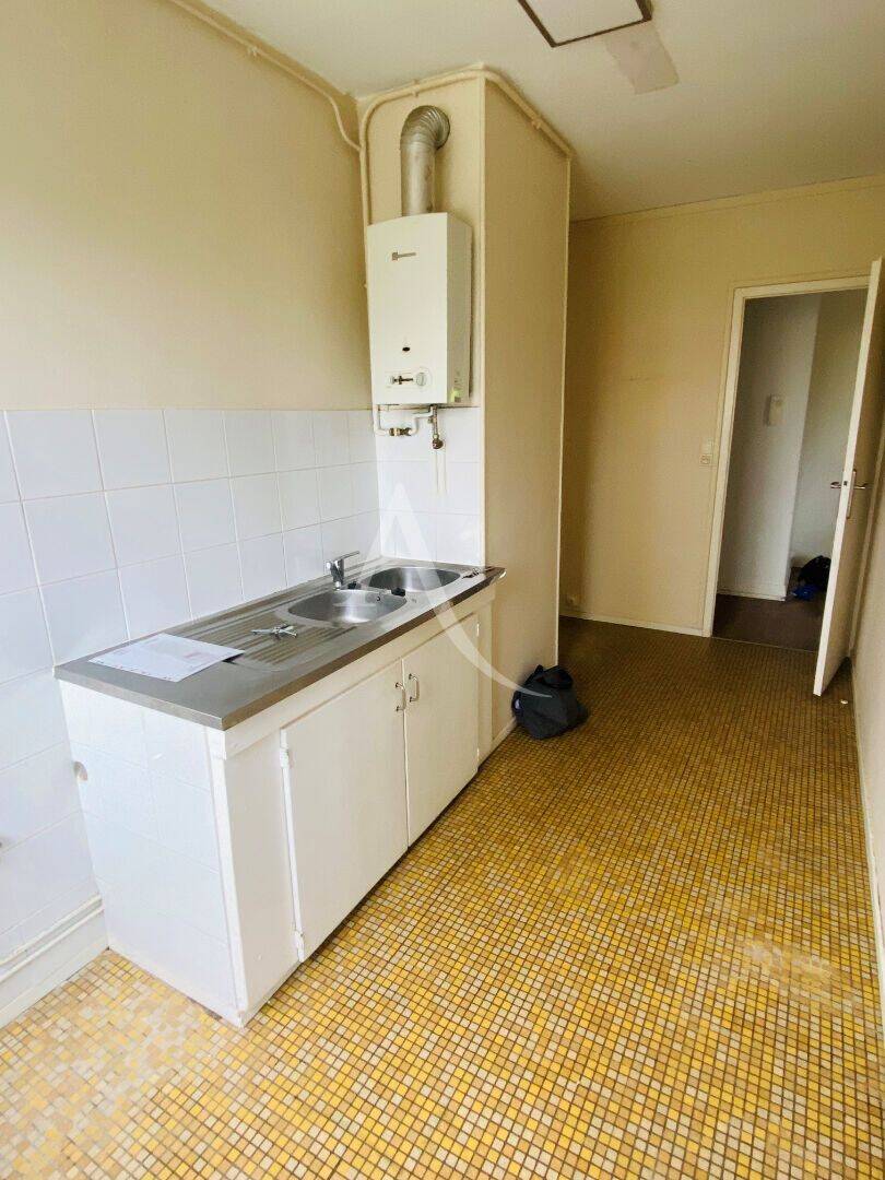 Appartement 3 pièces 58 m² · à Orléans · 58 m² · 667 €