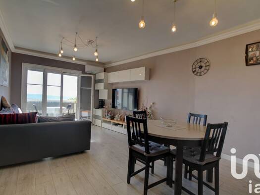 Appartement à vendre 220 000 € 4 pièces 3 chambres 80 m² Étage 6/6 Centre Ville Sud Ouest Grasse 06130