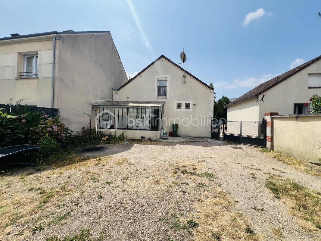 Maison 4 pièces 75 m² · à Orléans · 75 m² · 208 000 €