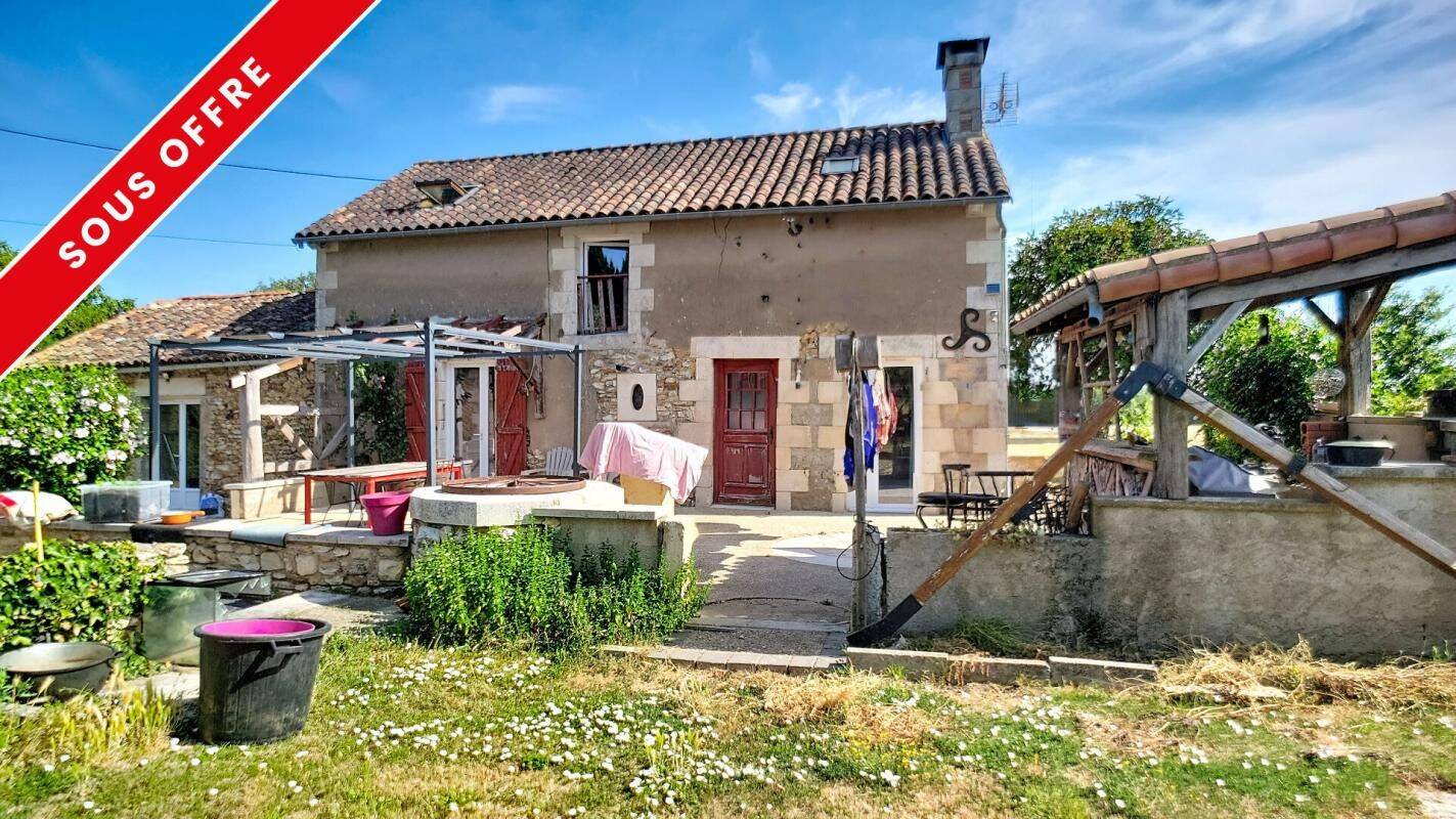 Maison 5 pièces 142 m² · à Archigny · 142 m² · 112 000 €