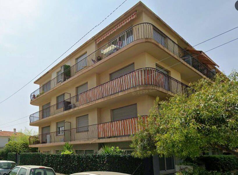 Appartement 1 pièce 21 m² · à Villeneuve-Loubet · 20,7 m² · 570 €
