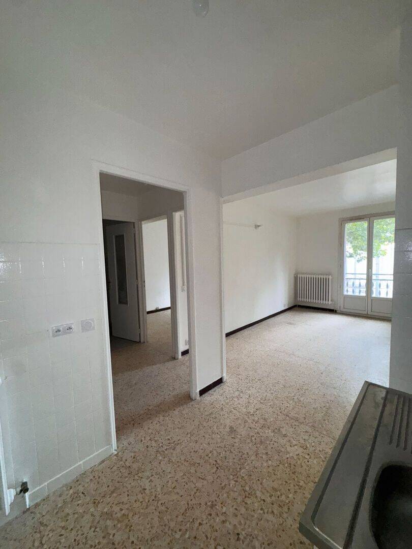 Appartement 2 pièces 37 m² · à Salon-de-Provence · 37 m² · 660 €