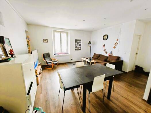 Appartement à vendre 139 000 € 3 pièces 2 chambres 59,8 m² RDC/5 Allies-Clos d'Or Grenoble 38100