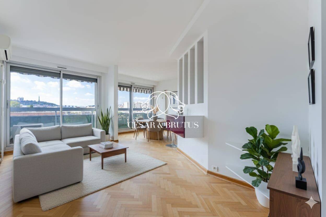 Appartement 5 pièces 106 m² · à Lyon 6ème Arrondissement · 106 m² · 550 000 €