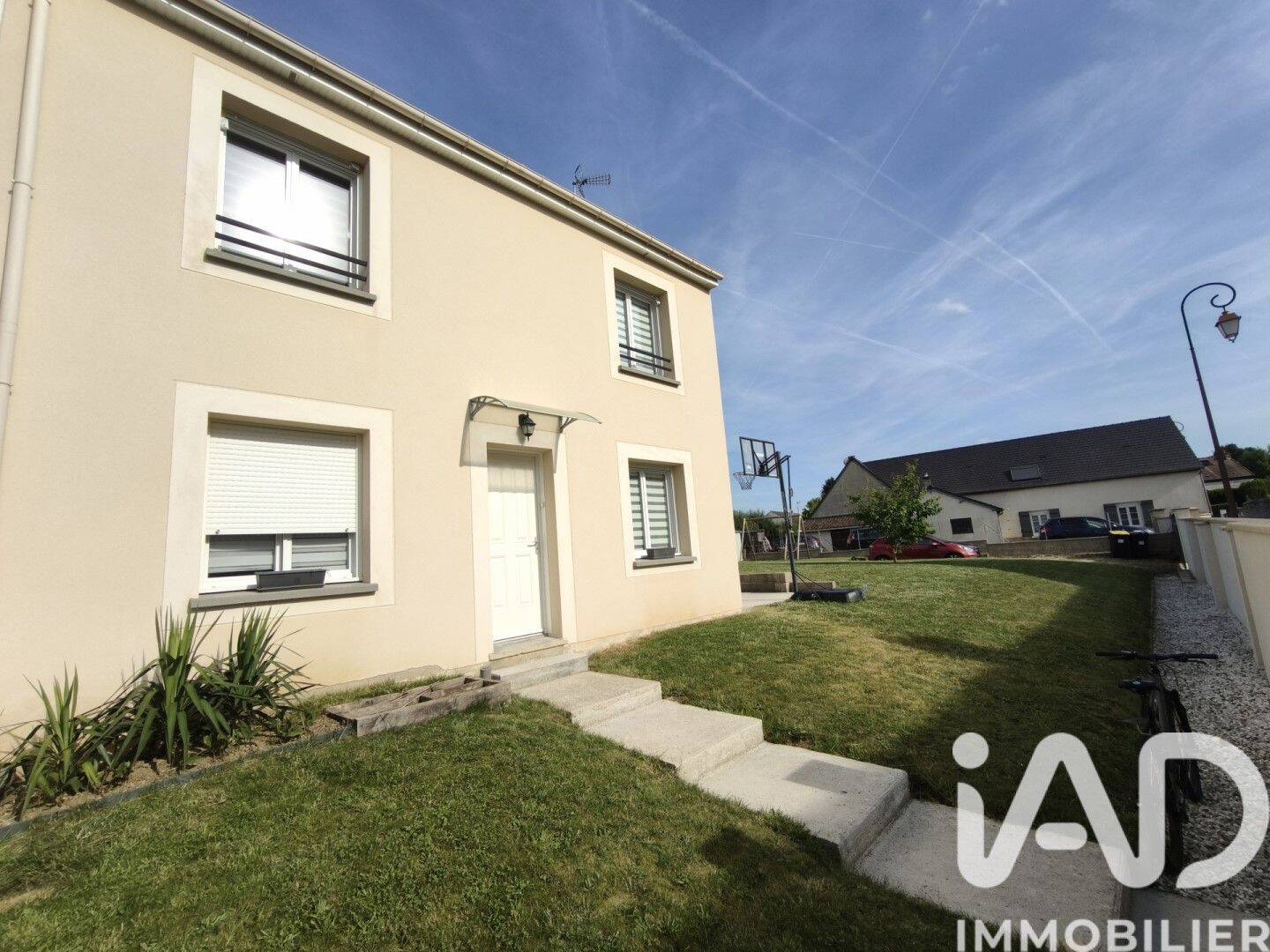 Maison 6 pièces 110 m² · à Péroy-les-Gombries · 110 m² · 299 000 €
