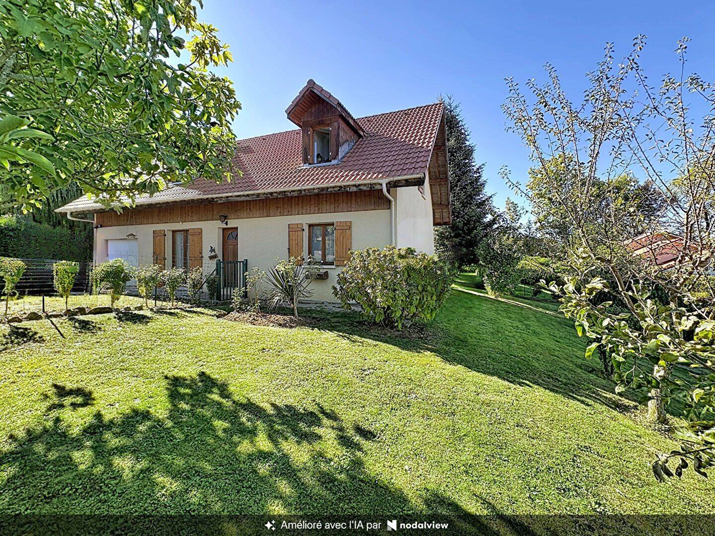 Maison 7 pièces 117 m² · à La Roche-sur-Foron · 116,6 m² · 510 000 €