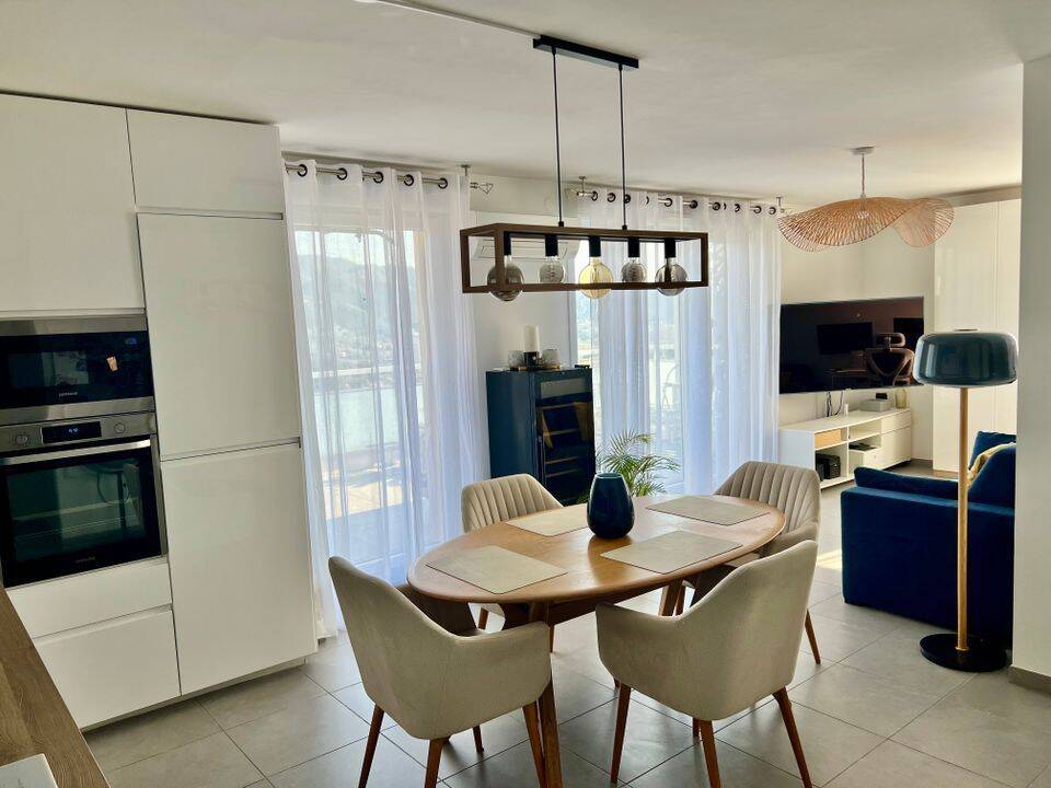 Appartement 3 pièces 60 m² · à Marseille 12ème Arrondissement · 60 m² · 1 800 €/mois