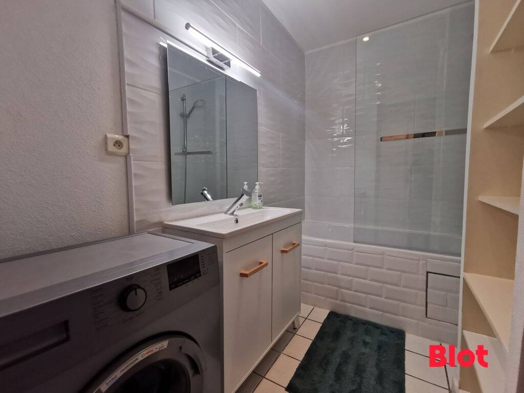 A LOUER / RENNES - LA MOTTE BRULON / T3 MEUBLÉ - 3 CHAMBRES - 10 — 3
