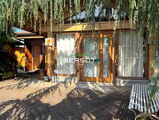 Maison à vendre 1 950 000 € 4 pièces 2 chambres 238 m² 947 m² de terrain Yvoire 74140