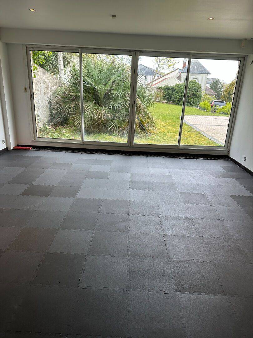 Maison 971 m² · à Bougival · 971 m² · 2 730 000 €