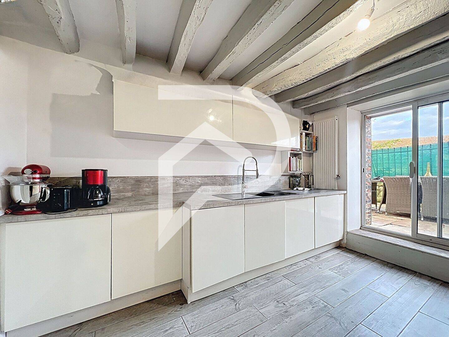 Maison 7 pièces 190 m² · à Saulnières · 189,6 m² · 362 250 €