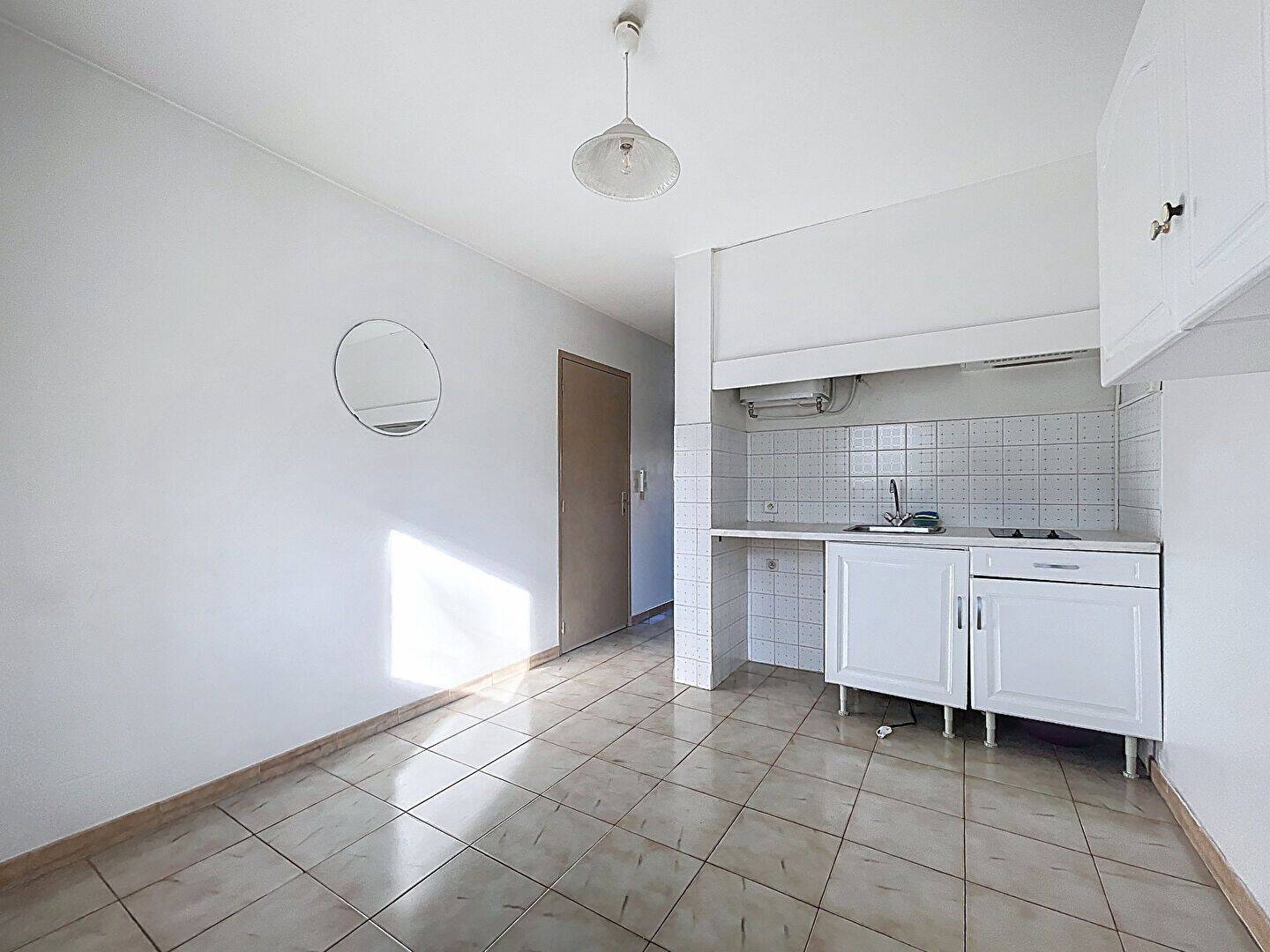 Appartement 2 pièces 24 m² · à Marseille 8ème Arrondissement · 24 m² · 850 €/mois
