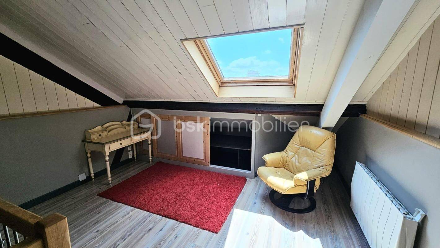 Appartement 4 pièces 120 m² · à Roanne · 120 m² · 150 000 €