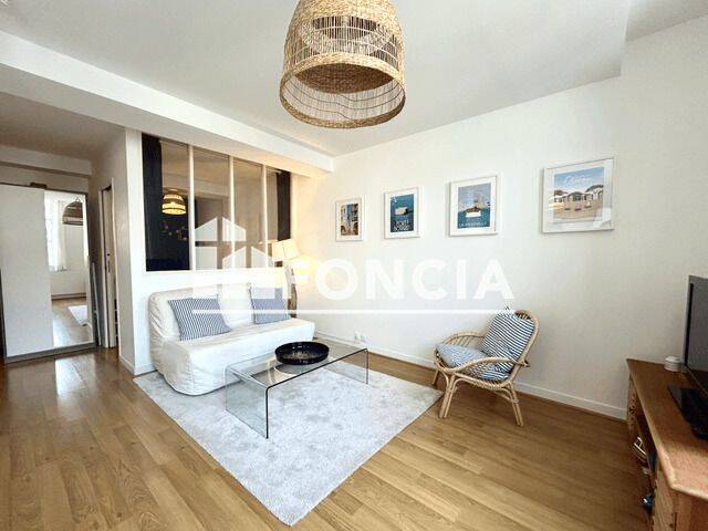 Appartement 1 pièce 38 m² · à La Rochelle · 37,8 m² · 800 €