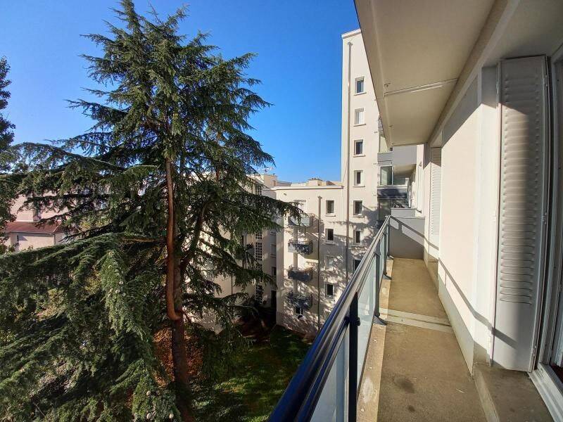 Appartement 3 pièces 56 m² · à Lyon 8ème Arrondissement · 56,2 m² · 899 €