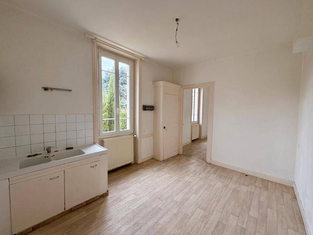 Appartement 2 pièces 40 m² · à Le Coteau · 40 m² · 387 €/mois