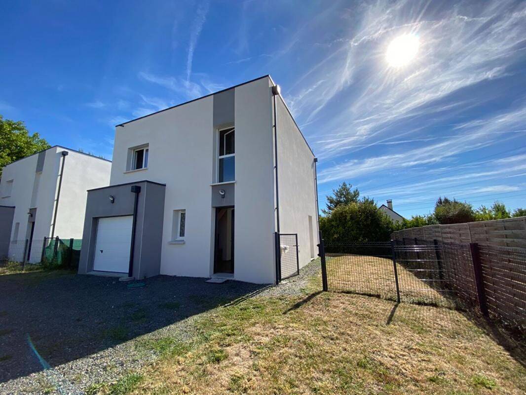 Maison 4 pièces 85 m² · à Ambillou · 85 m² · 980 €/mois